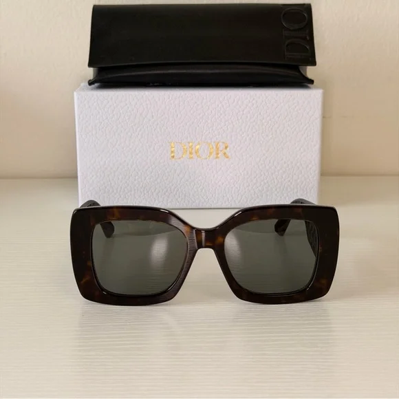 New! Dior Sunglasses, VeryDior S1I 20C0, Authentic - Picture 2 of 14